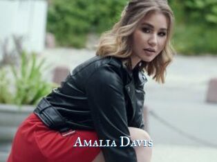 Amalia_Davis