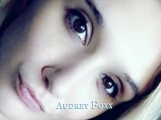 Audrey_Foxx
