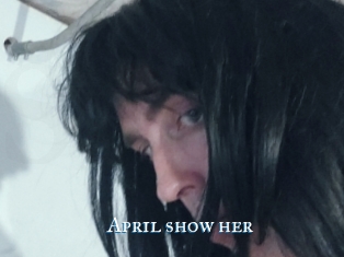 april_show_her sexchat