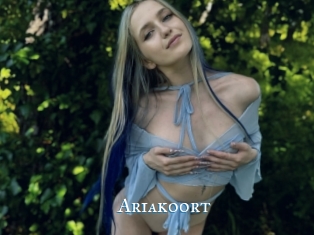 ariakoort sexchat