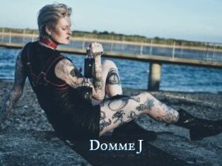 Domme_J