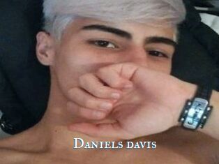 daniels_davis sexchat