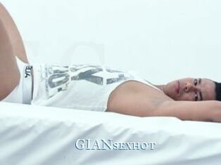 GIANsexhot