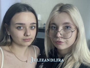 julieandlira sexchat