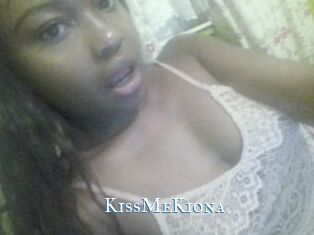 KissMeKiona