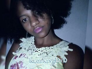 KloeKingDyD sexchat