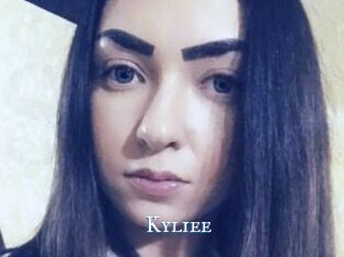 Kyliee_ sexchat
