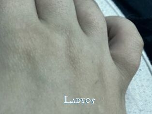 Lady05