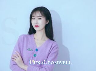 LunaCromwell sexchat