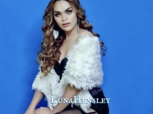 LunaHensley