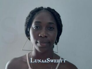 LunaaSweett