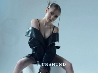 lunahund sexchat