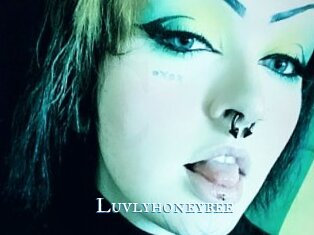 Luvlyhoneybee
