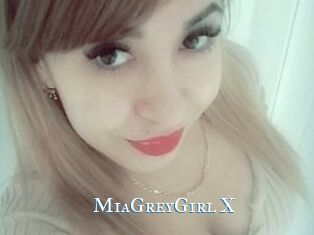 MiaGreyGirl_X