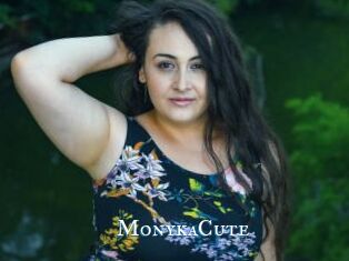 MonykaCute