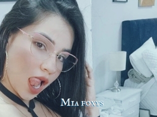 Mia_foxys