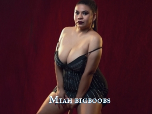 Miah_bigboobs