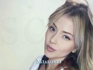 Mialove1