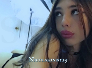 nicolskinny19 sexchat