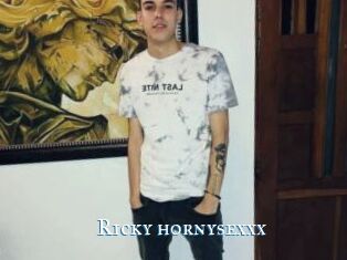 Ricky_hornysexxx