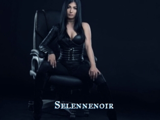 selennenoir sexchat