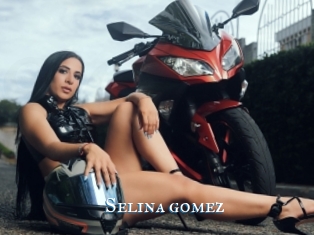 Selina_gomez