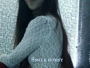 Smile_horny