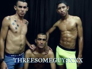 THREESOMEGUYSXXX