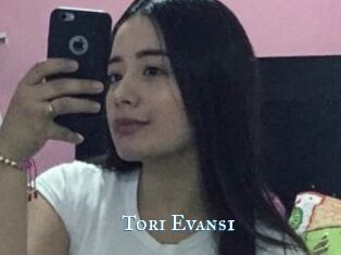 Tori_Evans1