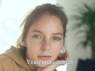 veronadecoursey sexchat