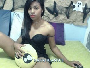 veronica_nice sexchat