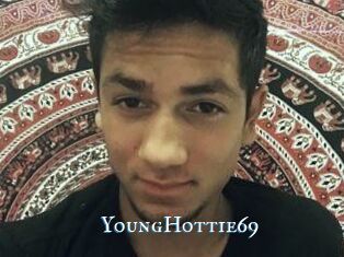 YoungHottie69 sexchat