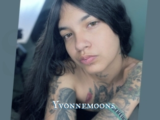Yvonnemoons